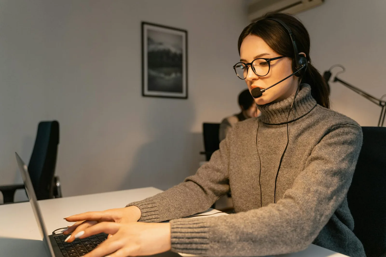 Reklamaatioapuri toimii parhaiten silloin, kun kuitti, tilausnumero ja ongelman kuvaus ovat valmiina eikä asiaa yritetä rakentaa pelkästään muistin ja ärsytyksen varaan